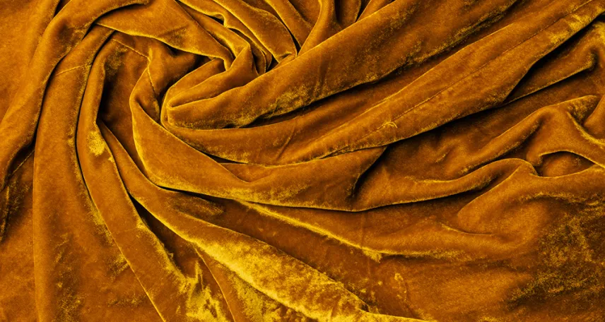 lavare tessuti e fibre in velluto