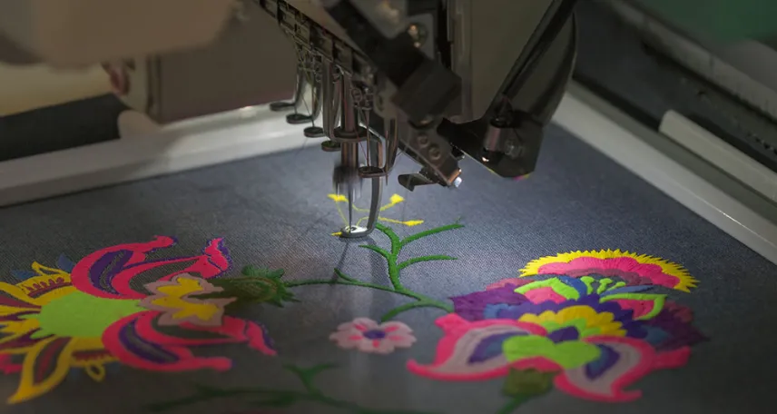 ricamare sacchetti di tessuto