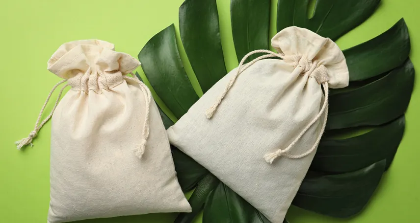 Sacchetti in tessuto eco su foglia