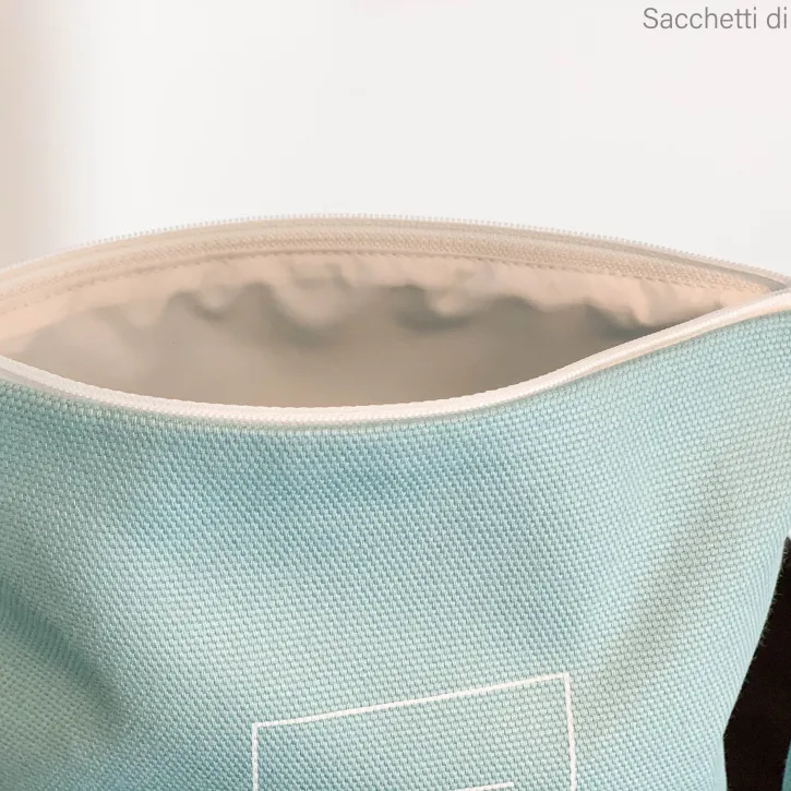 trousse porta trucchi in canvas con fodera interna
