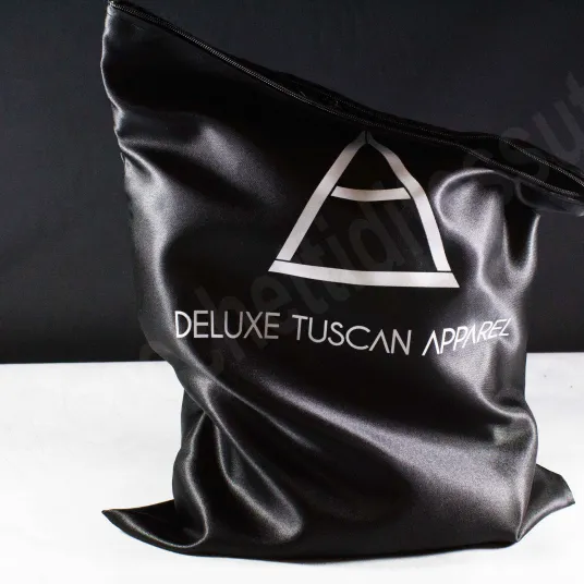 Cover in raso  porta camicie  con chiusura lampo 