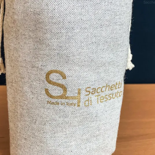 Dettaglio stampa oro secchiello in cotone