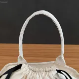 détail poignées sac en tissu coton canvas écologique avec poignées
