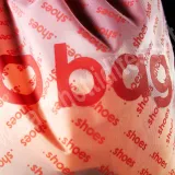 Sac à bandoulière en nylon avec détail imprimé continu
