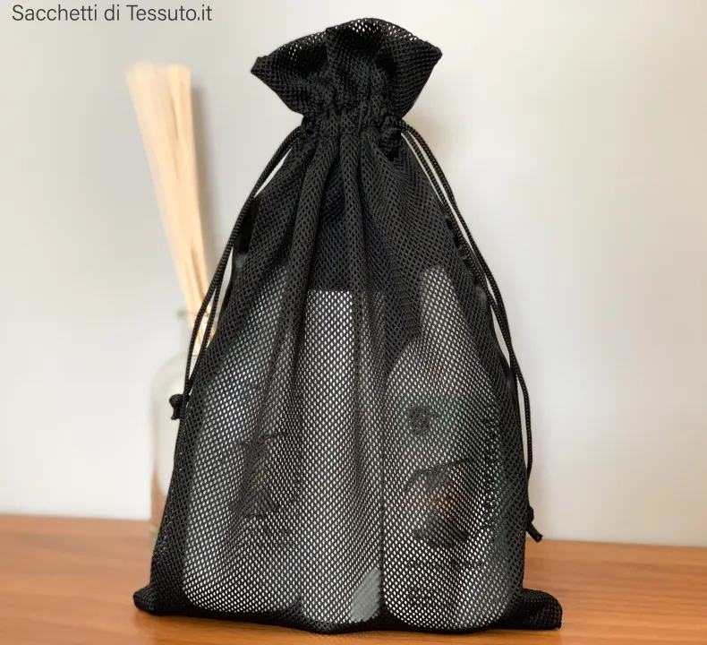 Mesh and double-faced satin bag for cosmetics and fashion accessories
