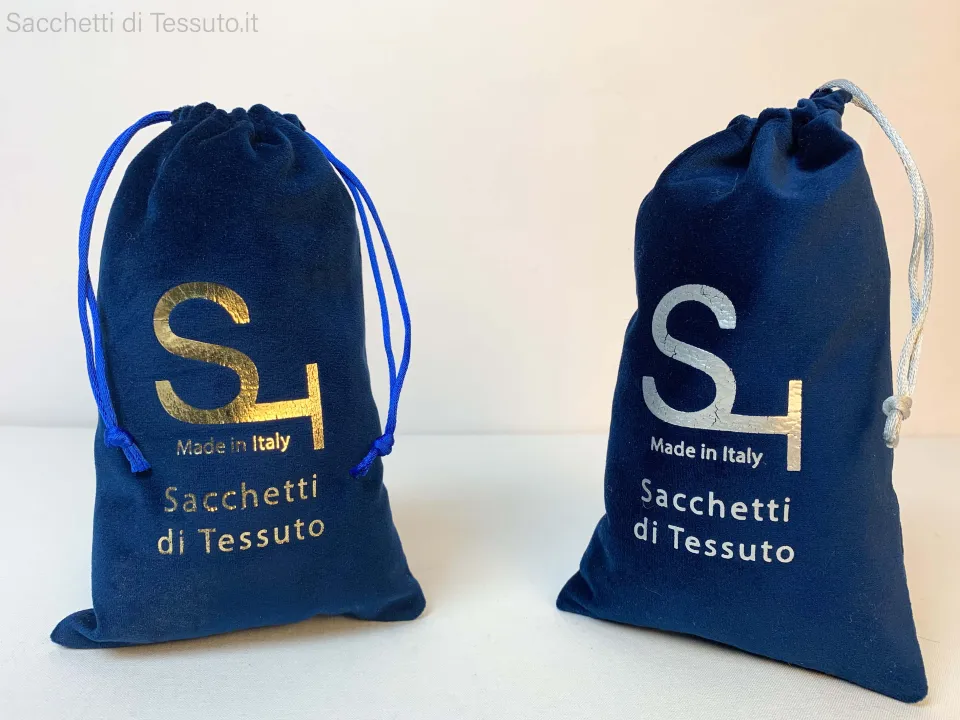 Soft velvet bags with glossy print