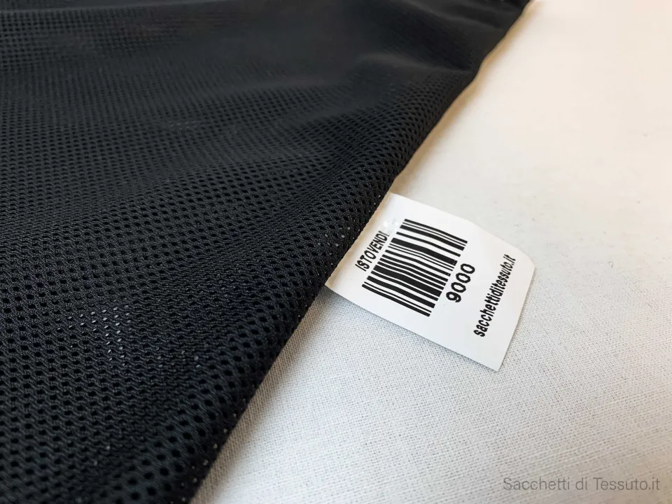 Détail du sac en filet pour la collecte de pièces de monnaie