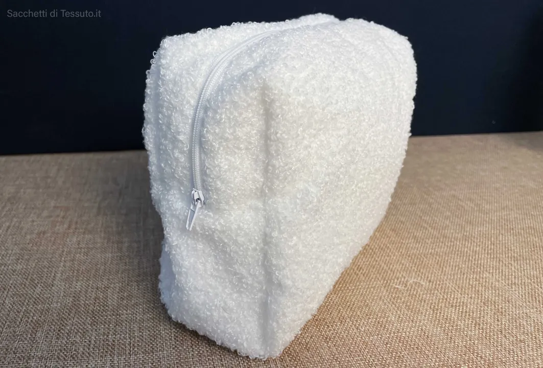 Small tote bag in optical white blouché with zipper closure