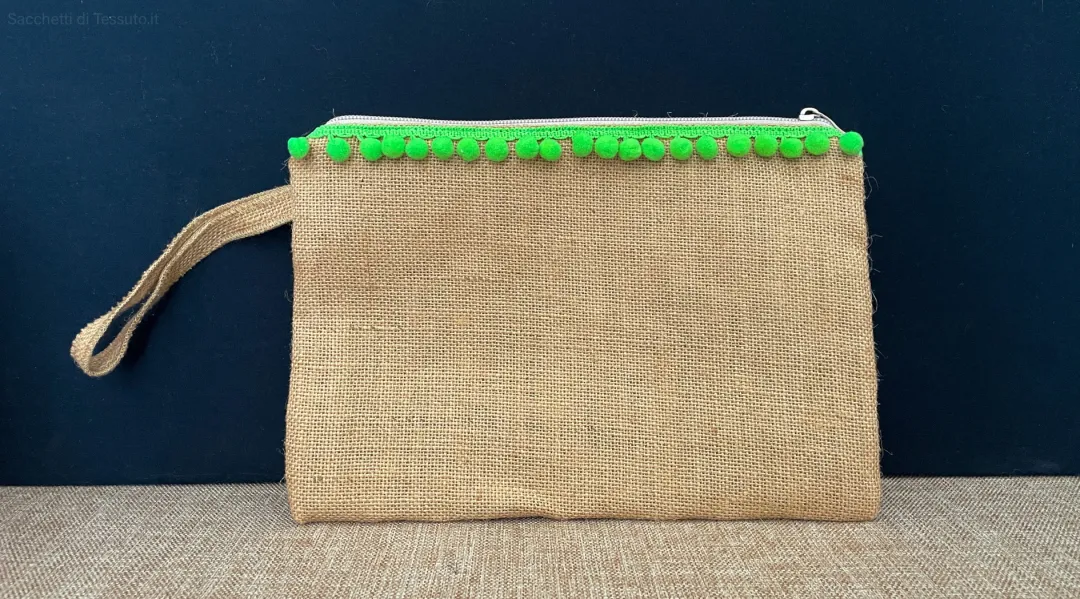 Pochette en jute naturelle avec pompon