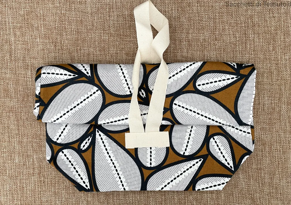 Pochette roulée en coton imprimé 3