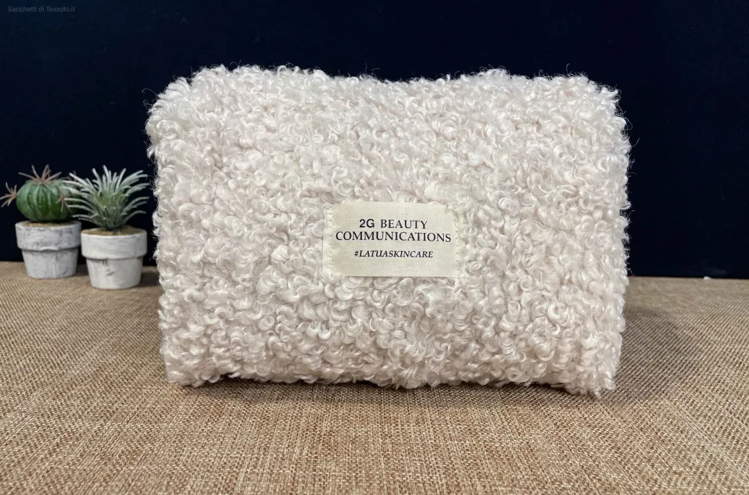 Pochette en bouclé personnalisée