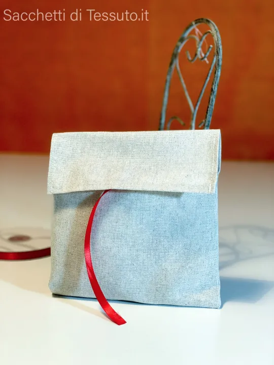 pochette avec rabat en coton