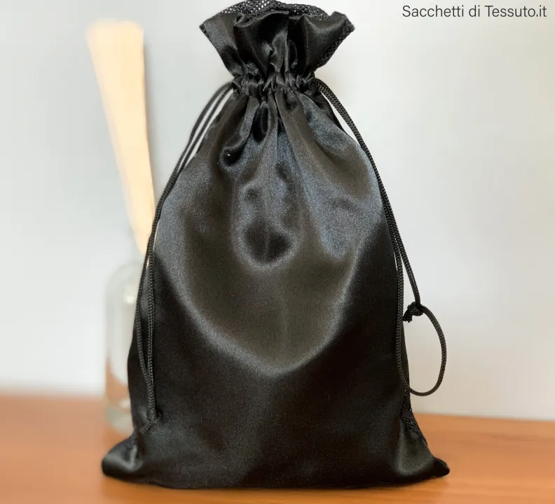 Mesh and satin bag for cosmetics and fashion accessories