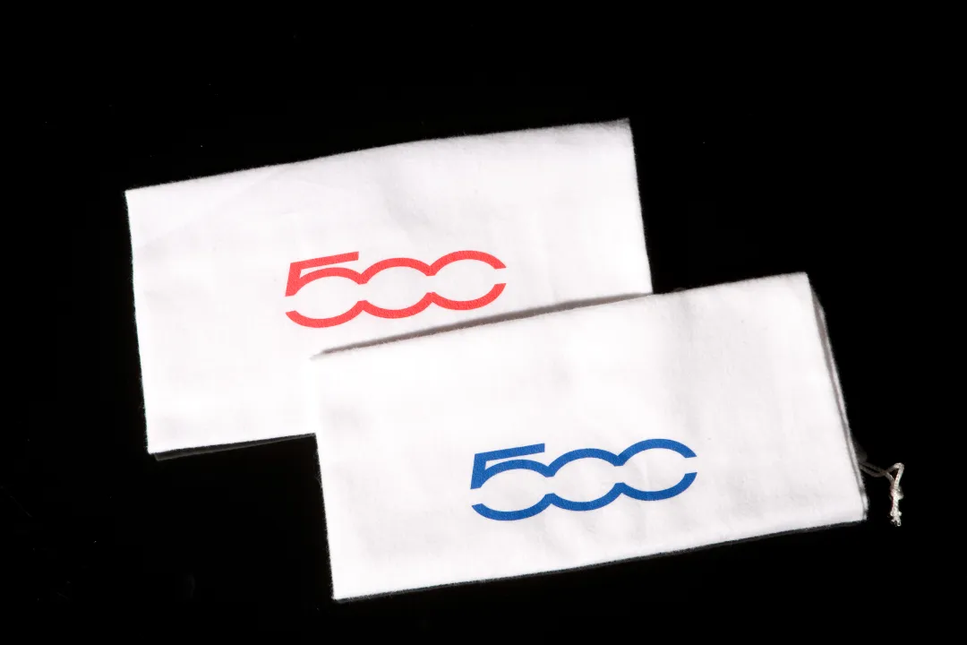 White fleece-lined cotton bag