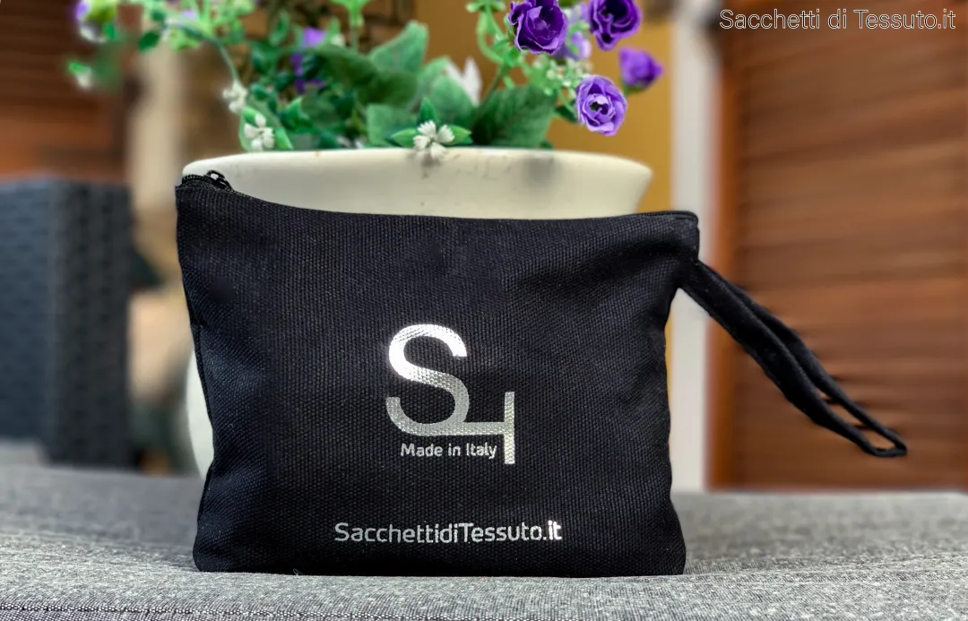 Pochette porte-truc de coton épais en toile noire