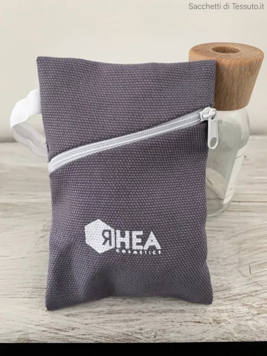 Pochette in cotone canvas con zip obliqua e presina per makeup