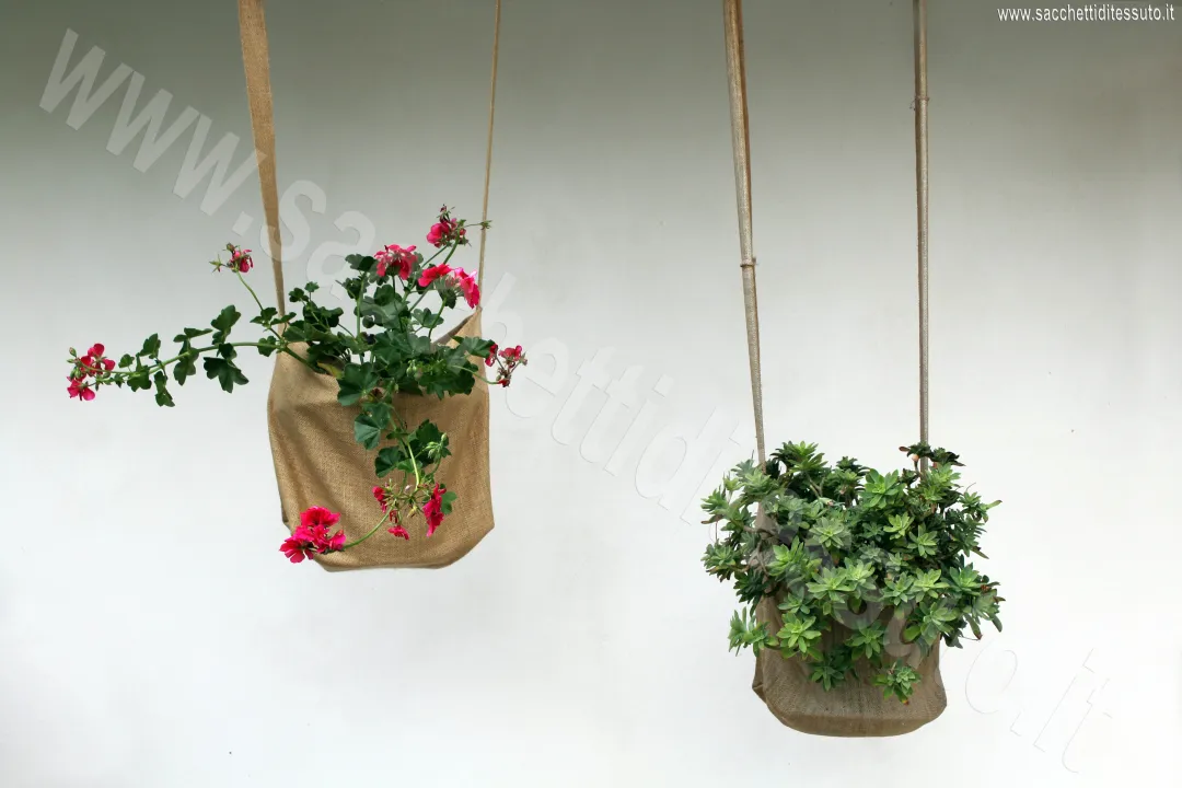 porta vaso in juta per decorazioni esterne da muro