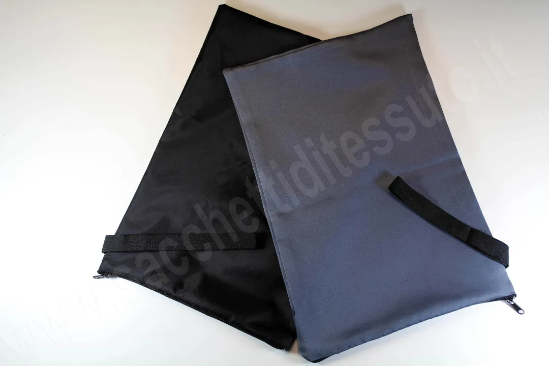 Nylon bag for vending