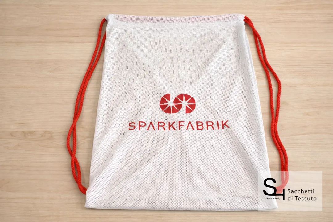 Sac à dos à bandoulière en tissu maille respirante