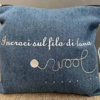 Pochette in tessuto jeans denim 