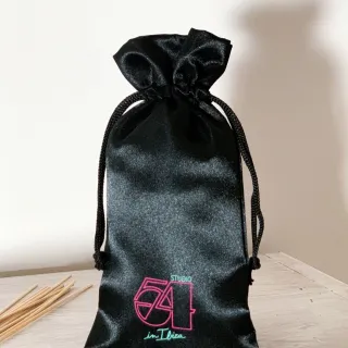 Sacchetto in raso con chiusura a caramella