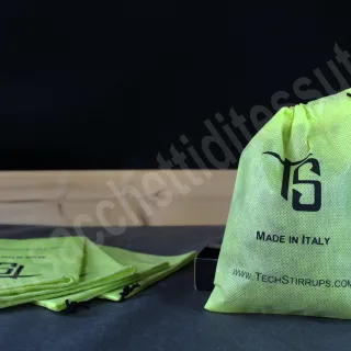 Sacchetti in tnt per accessori di equitazione e sportivi